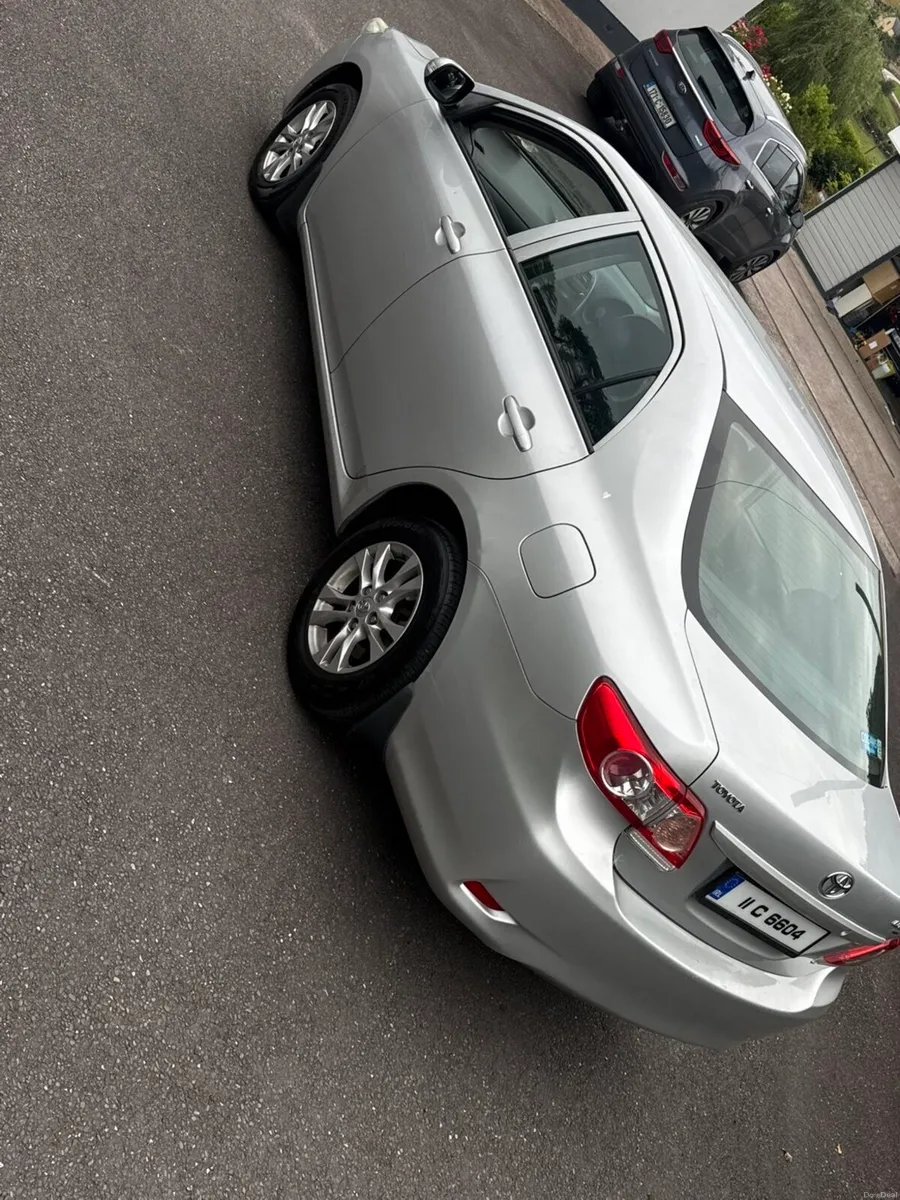 Toyota corrola - Image 3