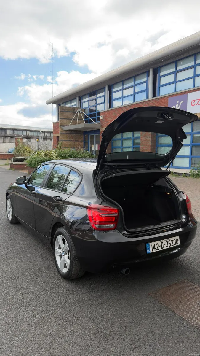 BMW 1-Series 2014 Automatic - Image 3