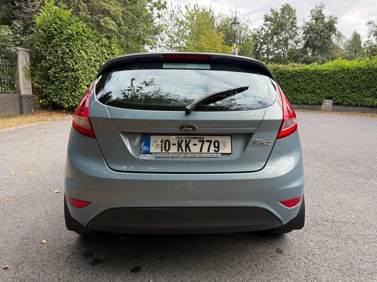 FORD FIESTA 1.2 2010 LOW MILAGE! NEW NCT! 02/27 - Image 6