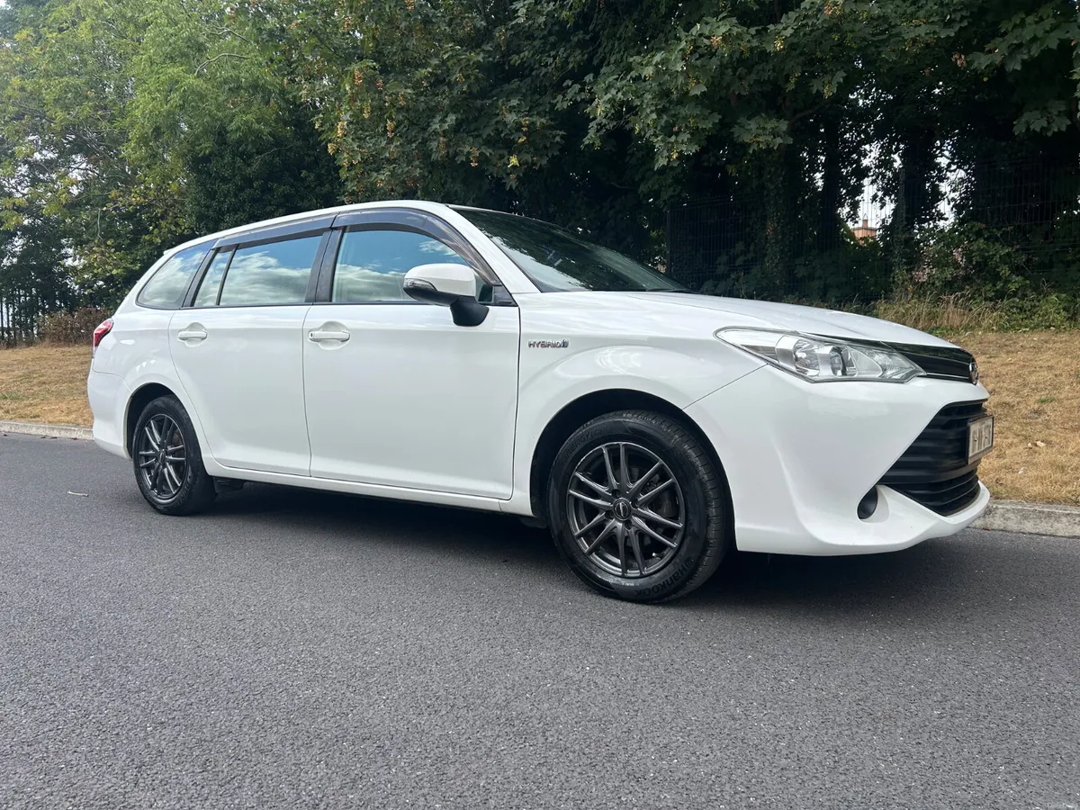Toyota Corolla 2016 AUTOMATIC(NCT 10/27 TAX 10/26) - Image 1