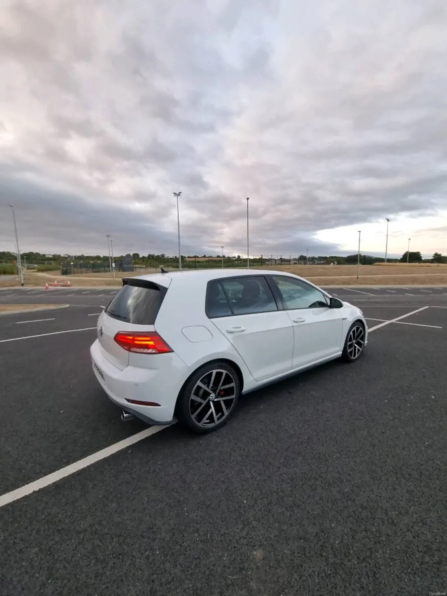 VW Golf GTI - Image 4