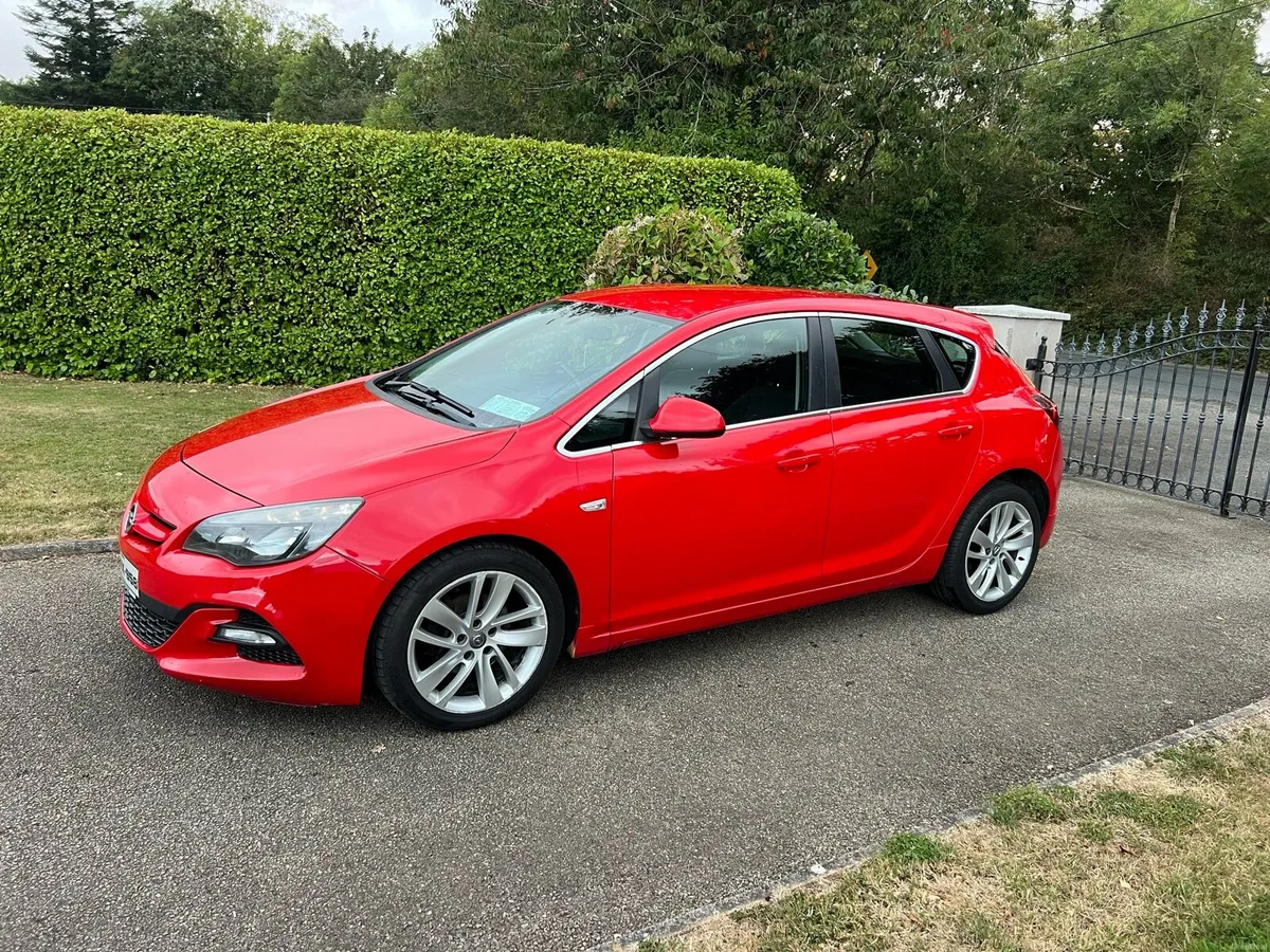 15 Opel Astra SRI 1.6 Diesel - Image 3