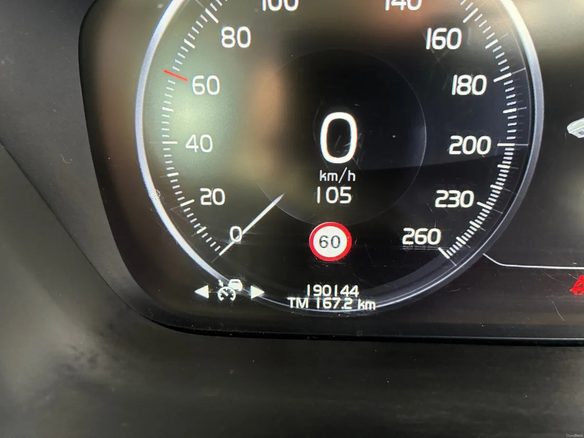 2018 Volvo 2L S90 187BHP D4 Inscription Automatic - Image 6