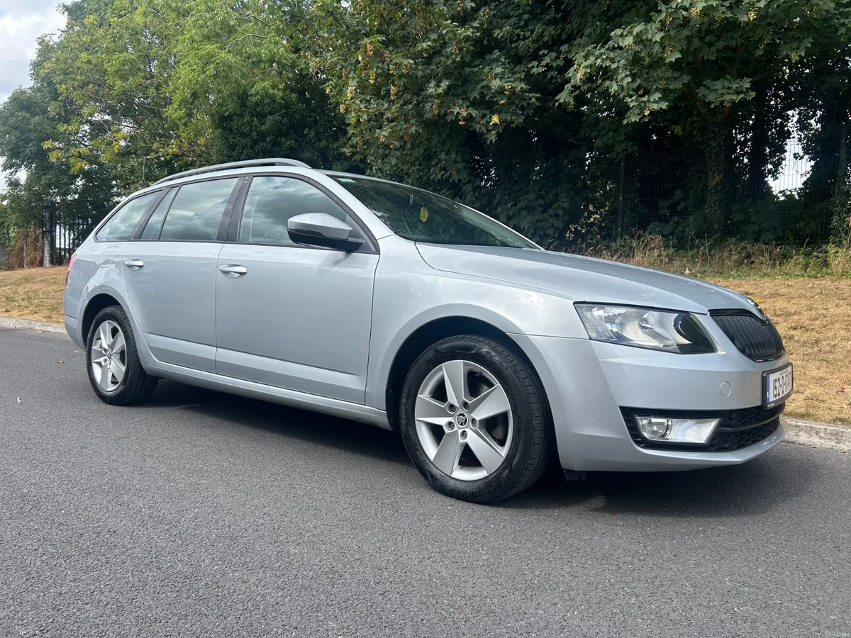 Skoda Octavia 2015 ( NCT. 01/27. TAX. 11/26) - Image 1