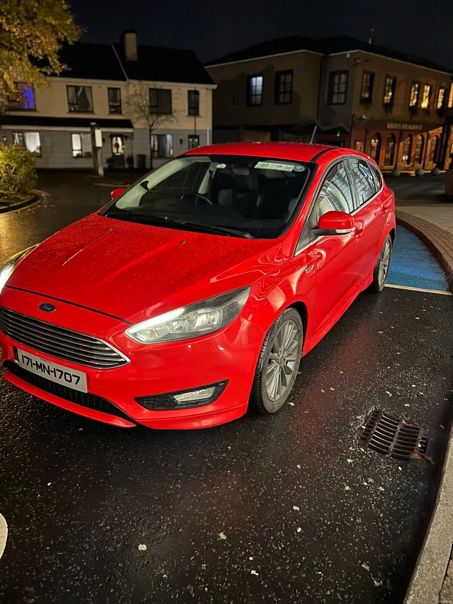 2017 Ford Focus - Image 6