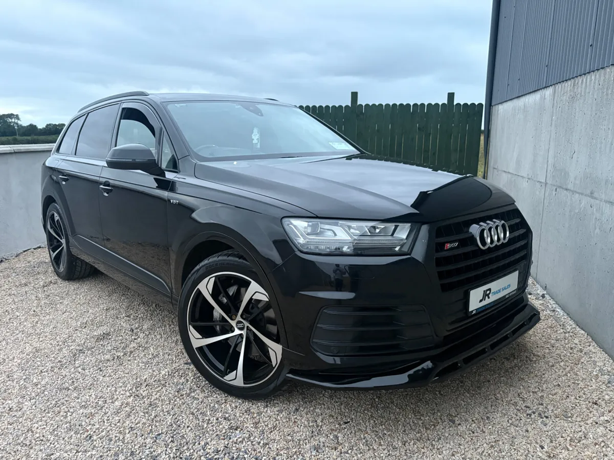 Audi Q7 S-Line Quattro Automatic 7 Seater - Image 6