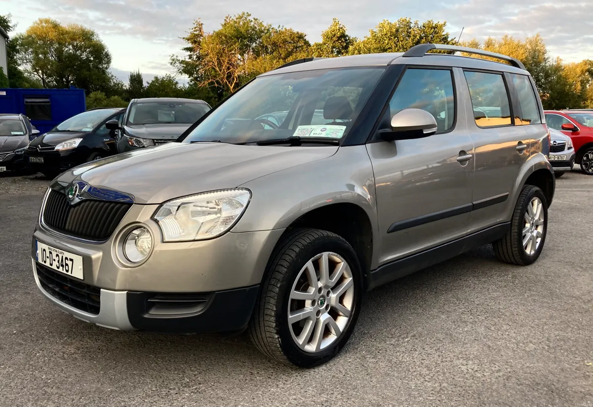 Skoda Yeti 2010 2.0 TDI 110HP Ambition SUV - Image 3