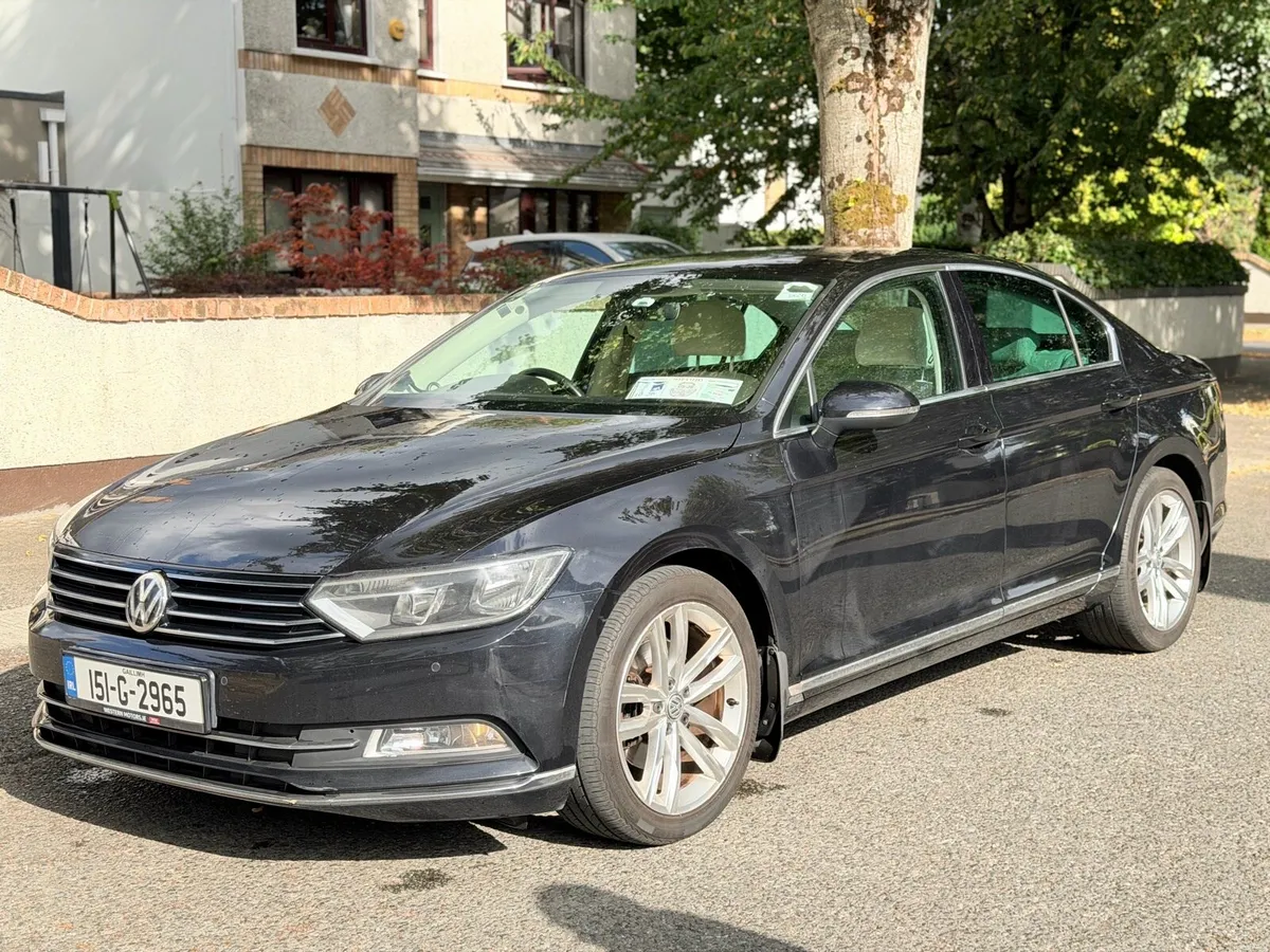 VW Passat Highline 1.6 TDI DSG Automatic - Image 4