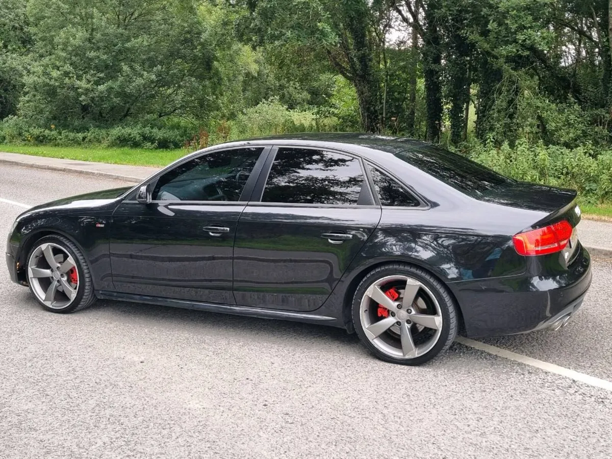 2011 Audi A4 Sline (Black Edition) - Image 3