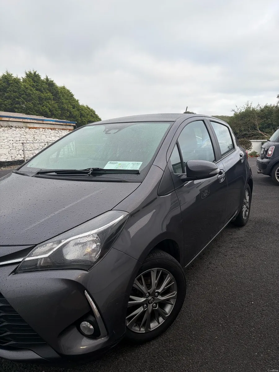Toyota Yaris - Image 2