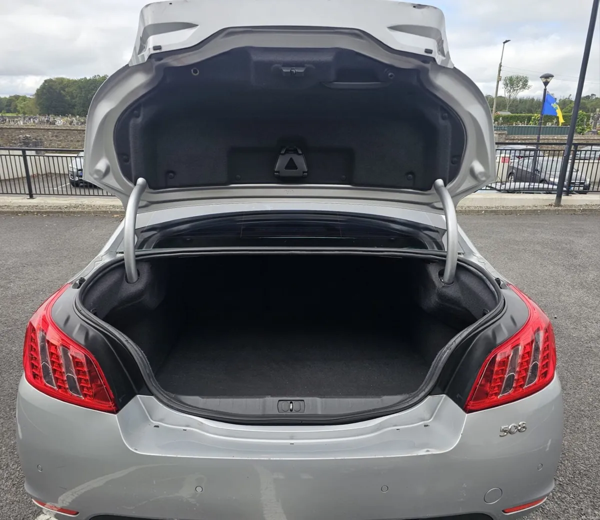 Peugeot 508 1. 6 D  2014 - Image 2