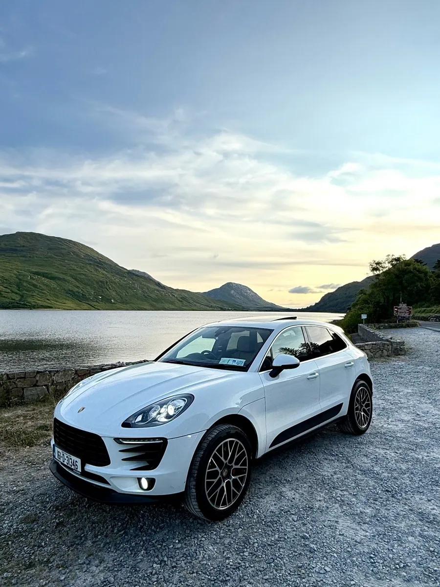 Porsche Macan S 3.0 V6 - Image 1