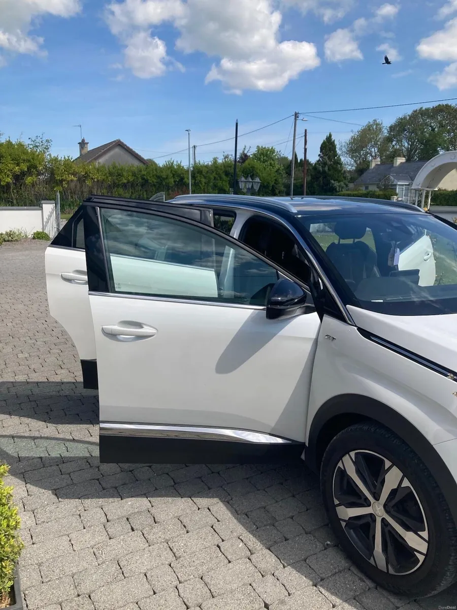 Peugeot 5008 diesel - Image 5