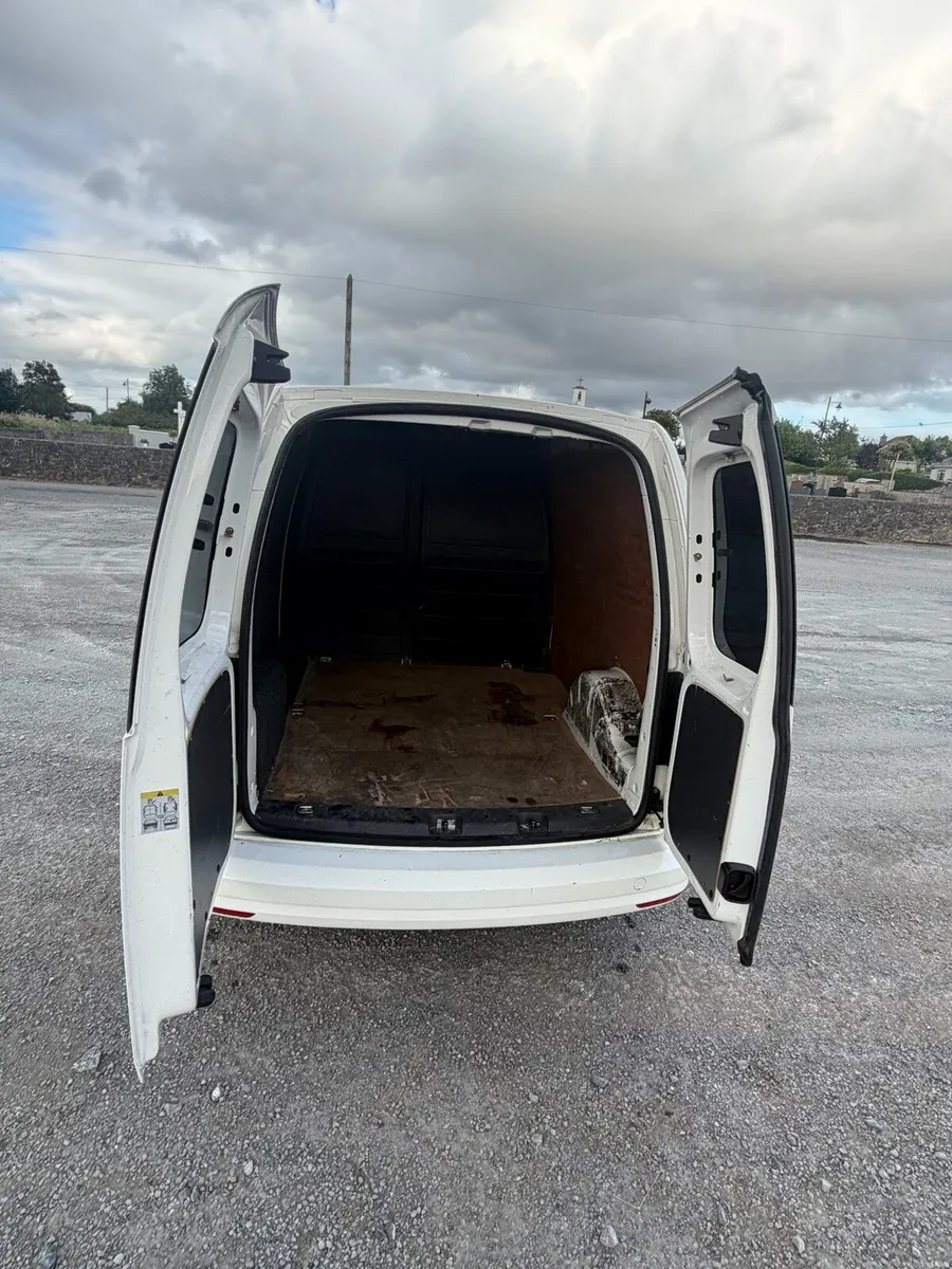 Volkswagen Caddy 2019 - Image 6