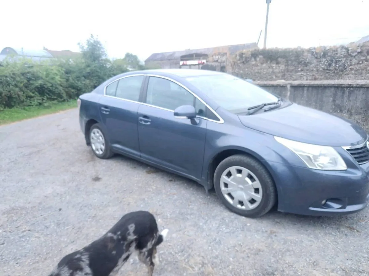 2011 Toyota avensis d4d diesel - Image 4