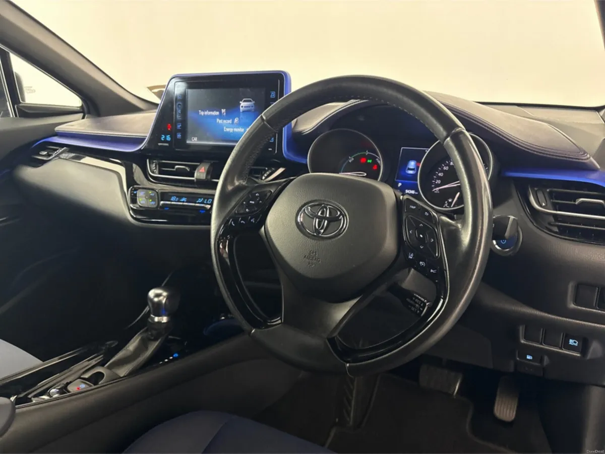 Toyota C-HR HYBRID LUNA SPORT 4DR AUTO **BLACK AND - Image 3