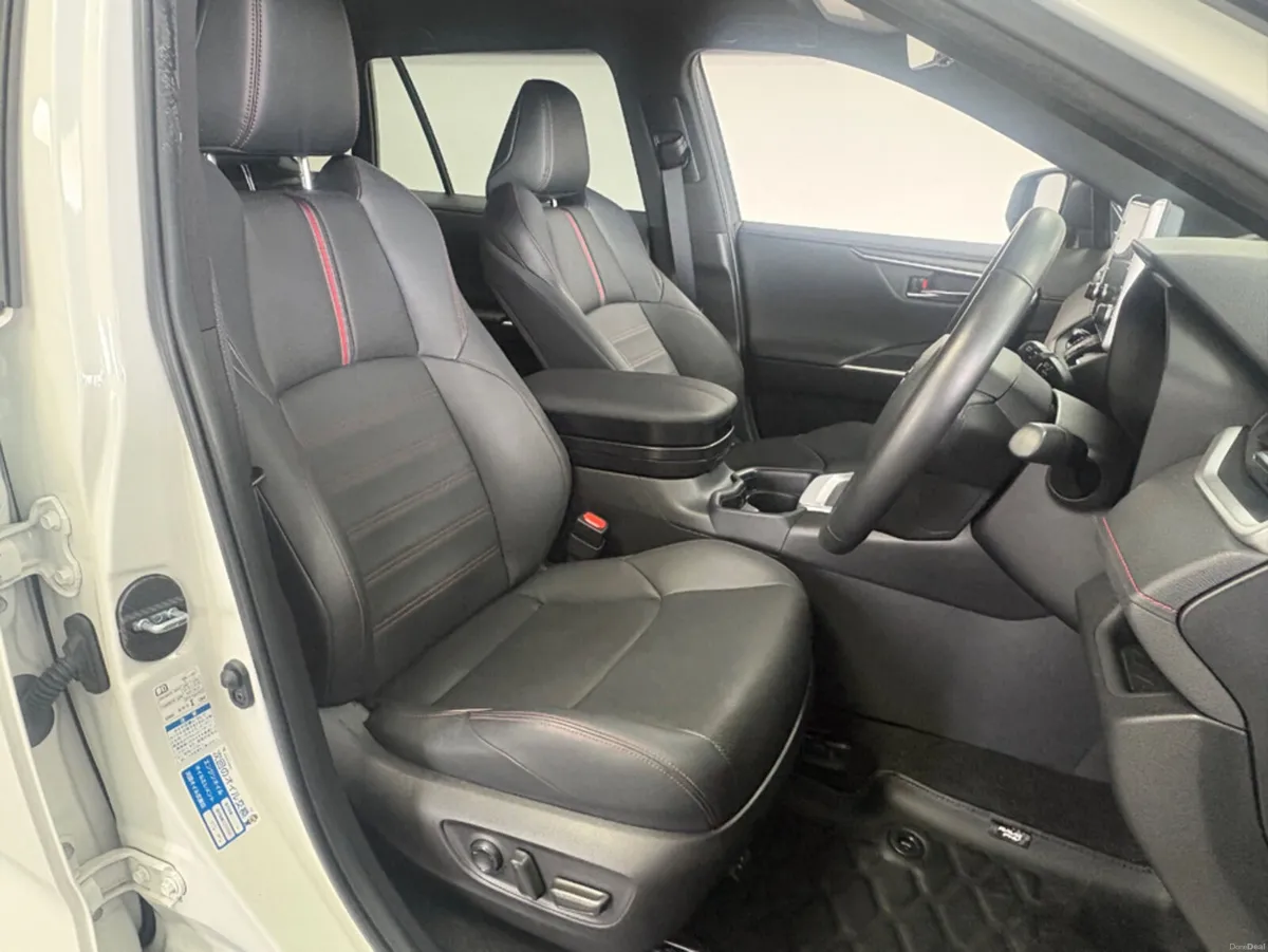 Toyota RAV4 2021 TOYOTA RAV4* AUTOMATIC TRANSMISSI - Image 5