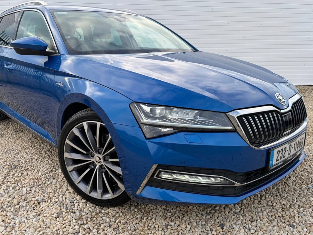 Skoda Superb C LAURIN & KLEMENT 2.0 TDI 150HP 5DR - Image 3