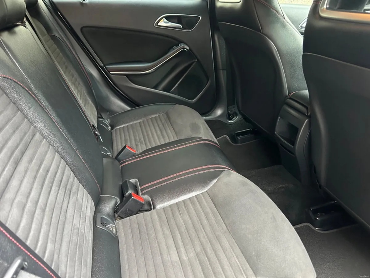 Mercedes-Benz A-Class 200 D AMG LINE 5DR - Image 6