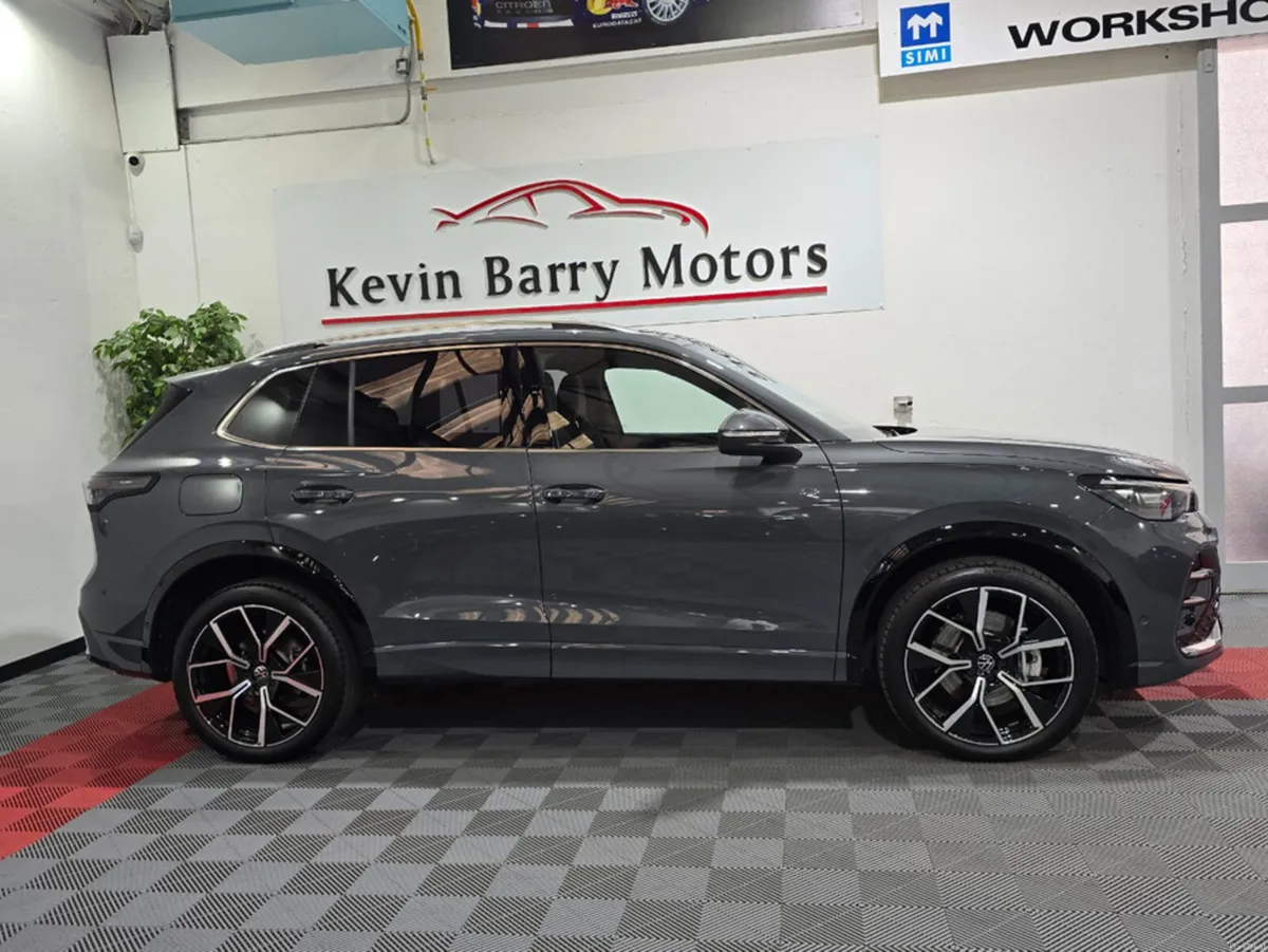 Volkswagen Tiguan **DEPOSIT TAKEN** - Image 4