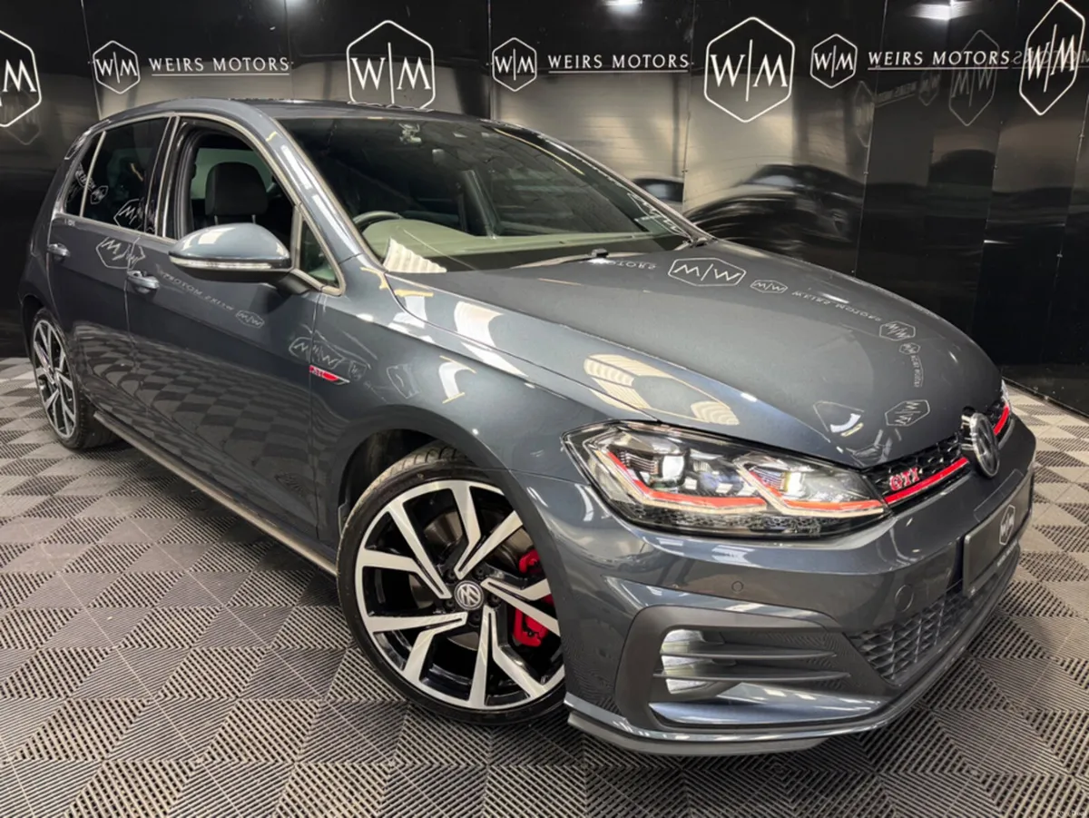 Volkswagen Golf 2.0 TSI//GTI PERFORMANCE PACK//AUT - Image 6