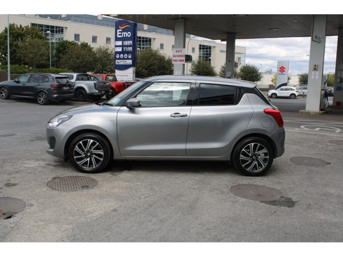 Suzuki Swift 1.2 DUALJET HYBRID SZ-L - Image 5