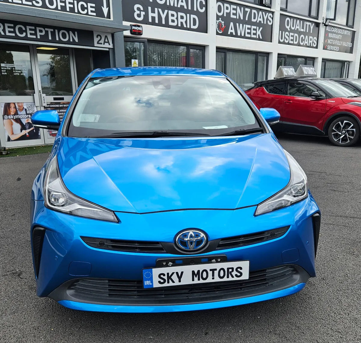 2022 Toyota Prius 1.8 Hybrid Automatic - Image 3