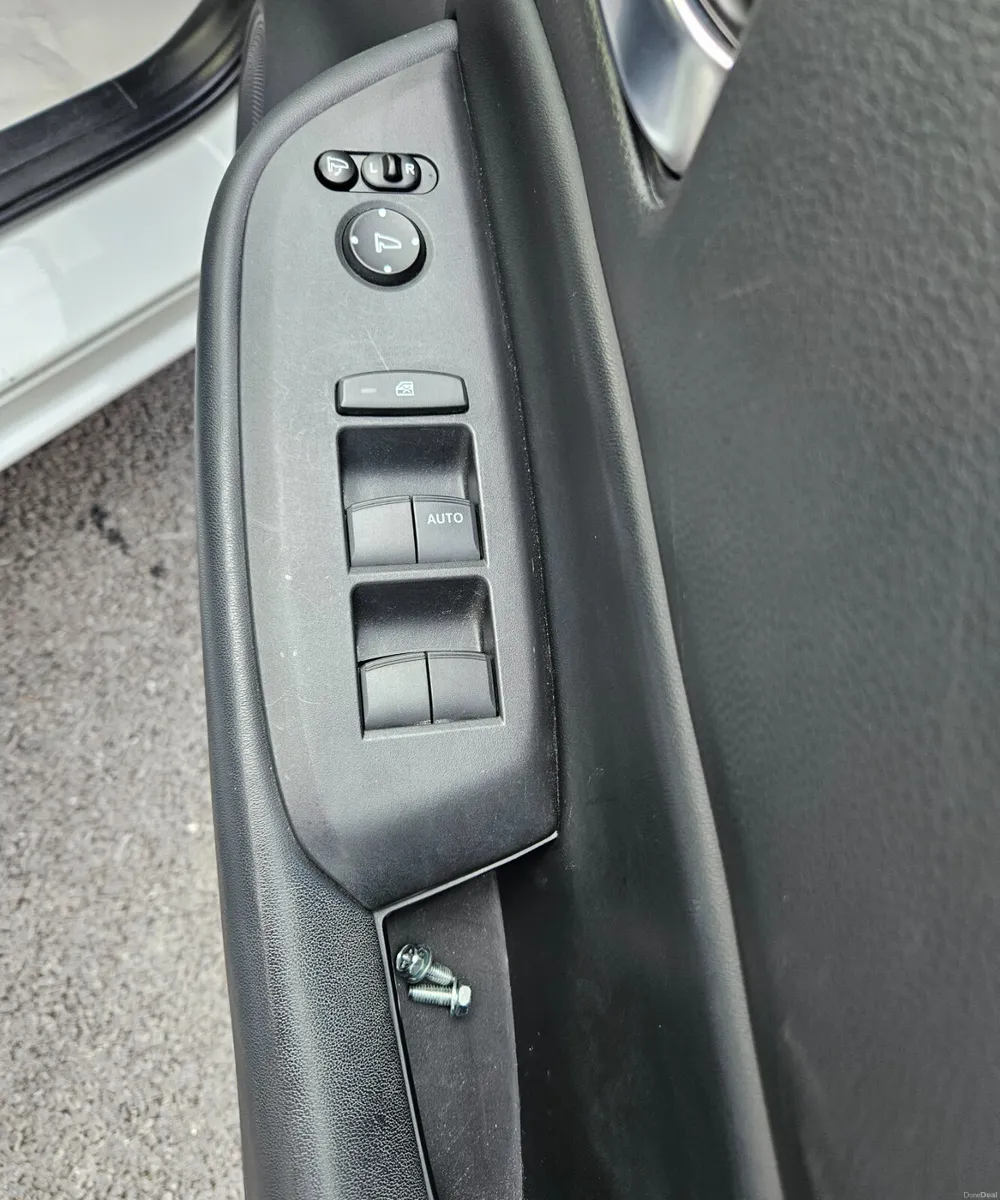 2020 HONDA FIT  1.5 HYBRID AUTOMATIC 41K miles - Image 4