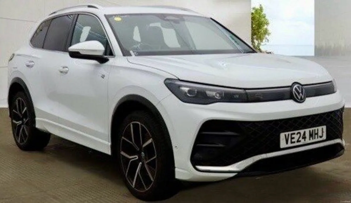 2.0 TDI R-Line SUV 5dr Diesel DSG Euro 6 (s/s) (15 - Image 1