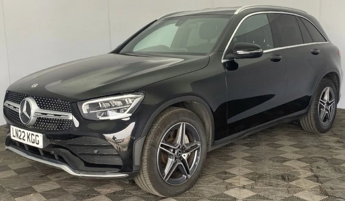 2.0 GLC220d AMG Line SUV 5dr Diesel G-Tronic+ 4MAT - Image 1