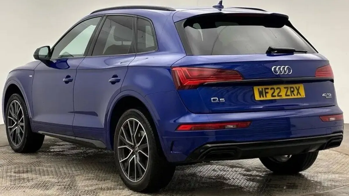2.0 TDI 40 Edition 1 SUV 5dr Diesel S Tronic quatt - Image 3