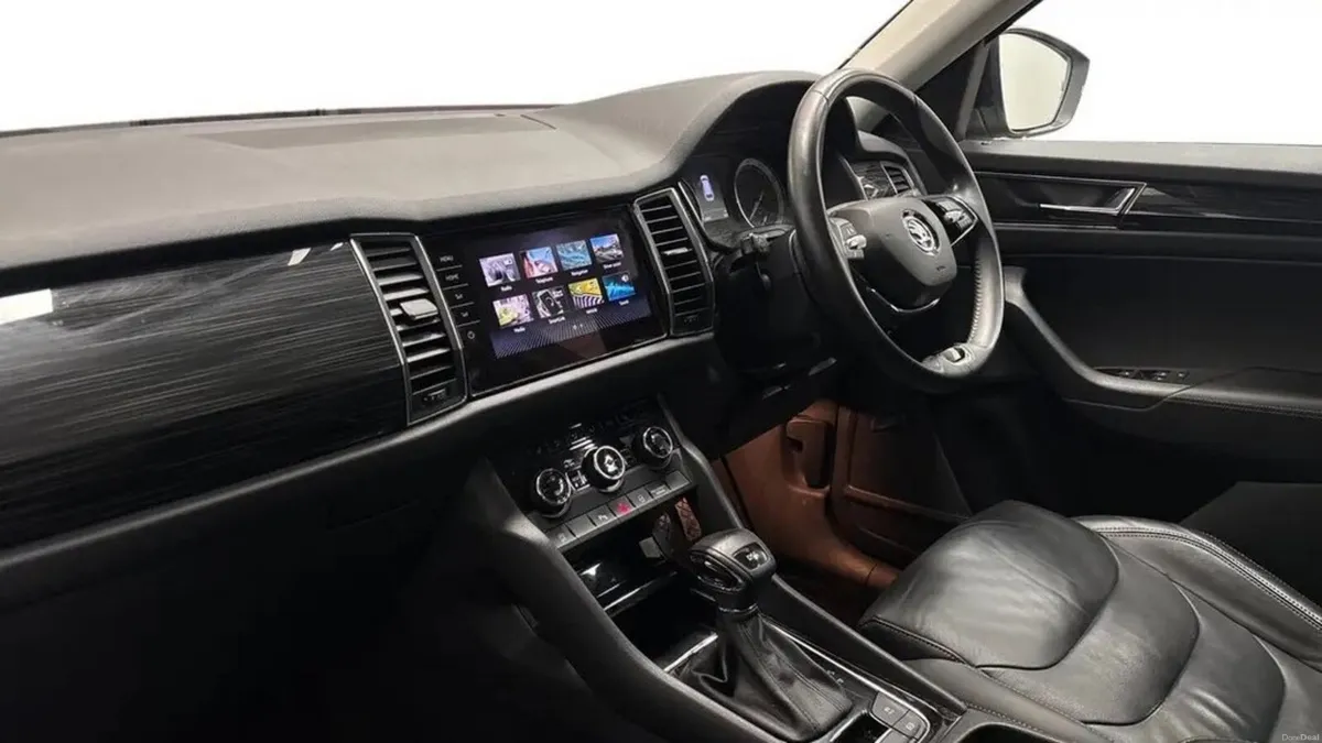 2.0 TDI SE L SUV 5dr Diesel DSG Euro 6 (s/s) (7 Se - Image 2