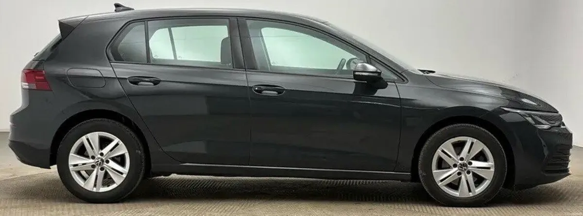 1.5 TSI Life Hatchback 5dr Petrol Manual Euro 6 (s - Image 4