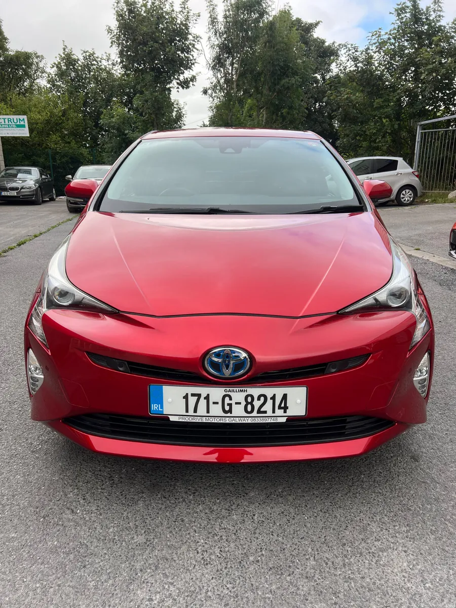 Toyota Prius 1.8L Hybrid 2017 - Image 1