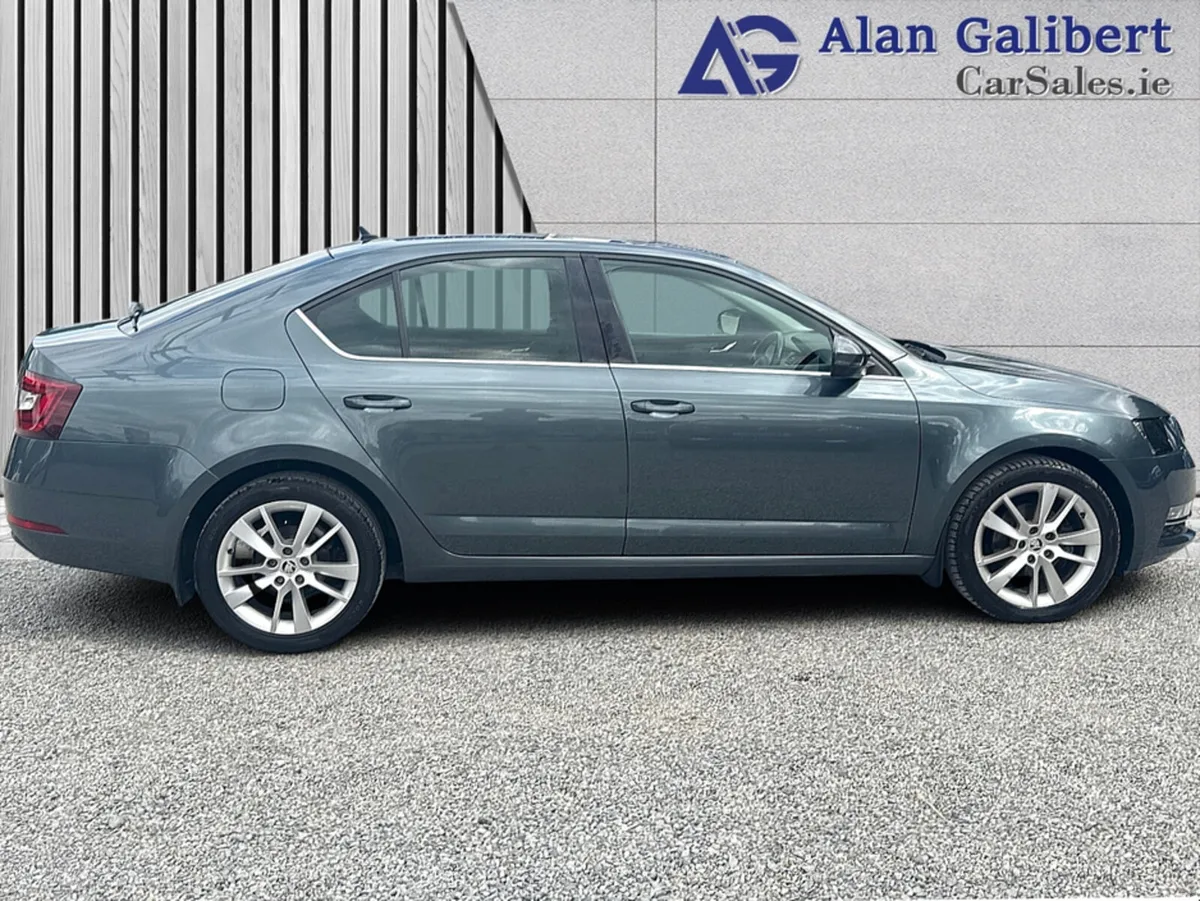 Skoda Octavia STYLE 1.6 TDI - Image 3
