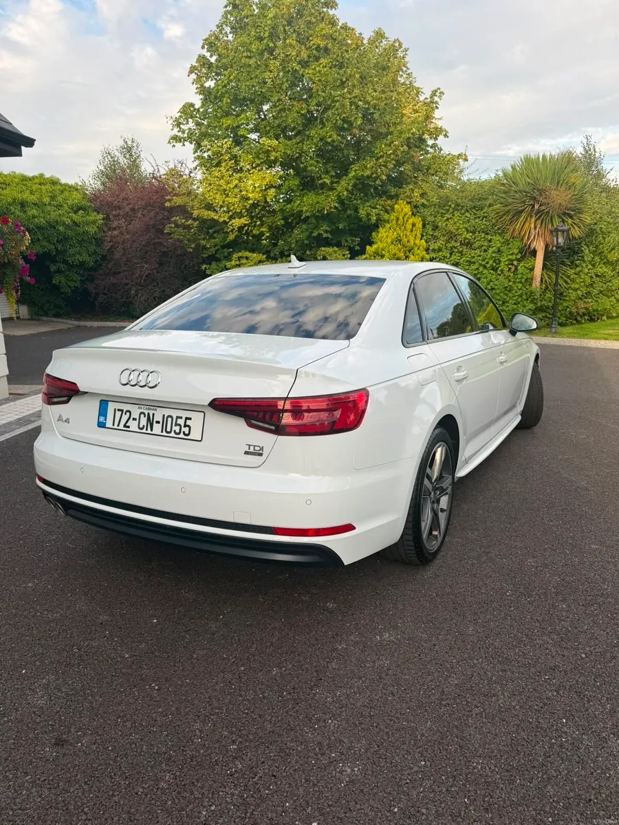 Audi A4 Ultra S-Line 190 Digital cockpit - Image 4