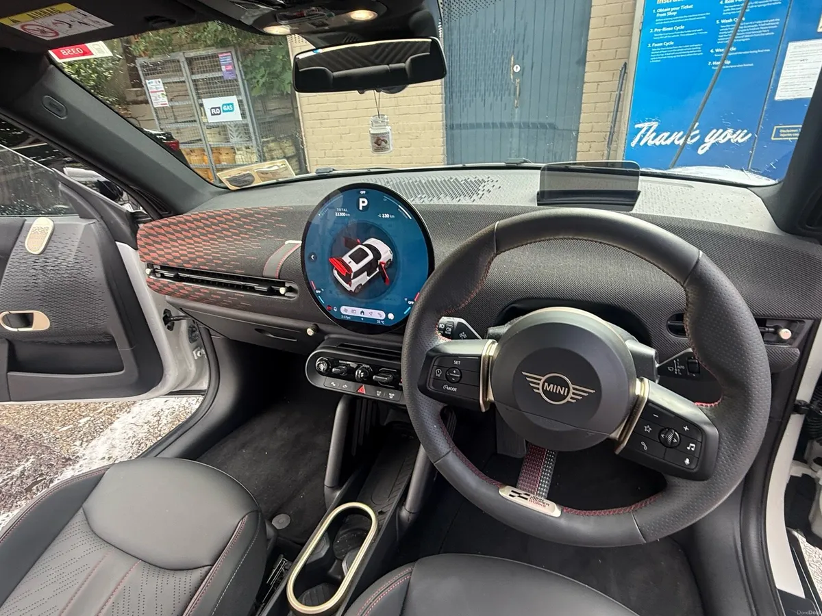 Mini Cooper Electric JCW full spec like new - Image 6