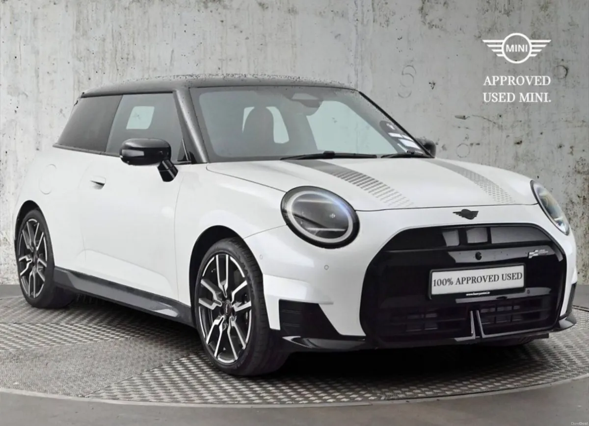 Mini Cooper Electric JCW full spec like new - Image 2