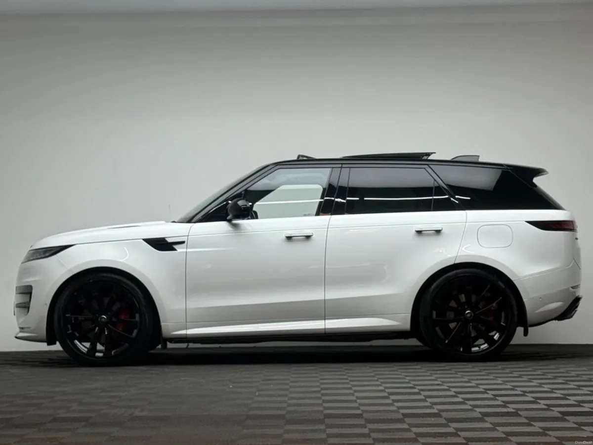 Land Rover Range Rover Sport DYN SE P460E 5 YRS WA - Image 4