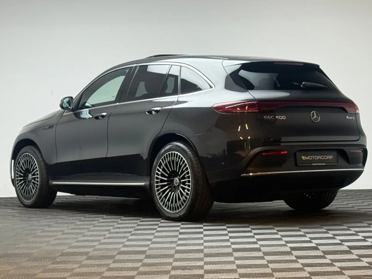 Mercedes-Benz EQC 400 AMG LINE PREMIUM 4MATIC - Image 5