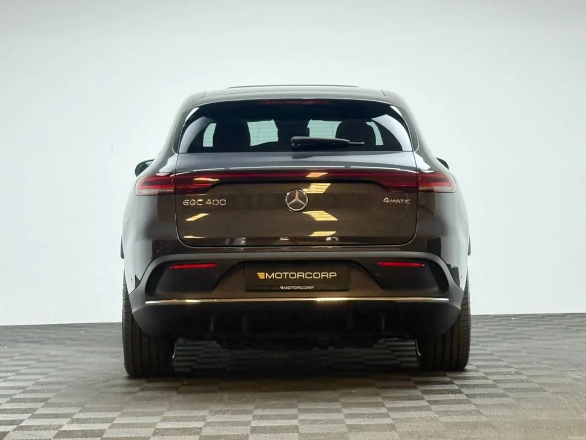 Mercedes-Benz EQC 400 AMG LINE PREMIUM 4MATIC - Image 6