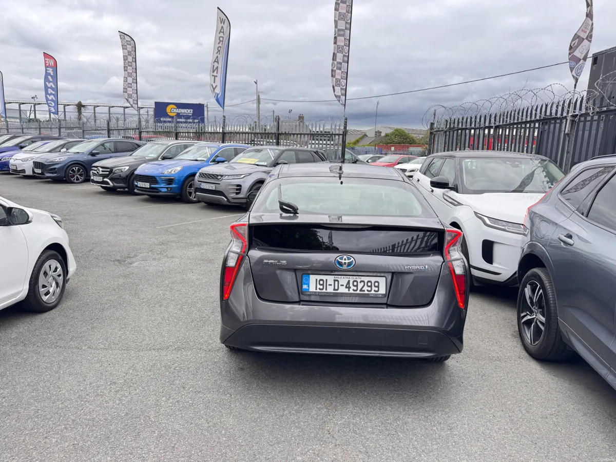 2019 Toyota Prius 1.8 Hybrid - Image 5