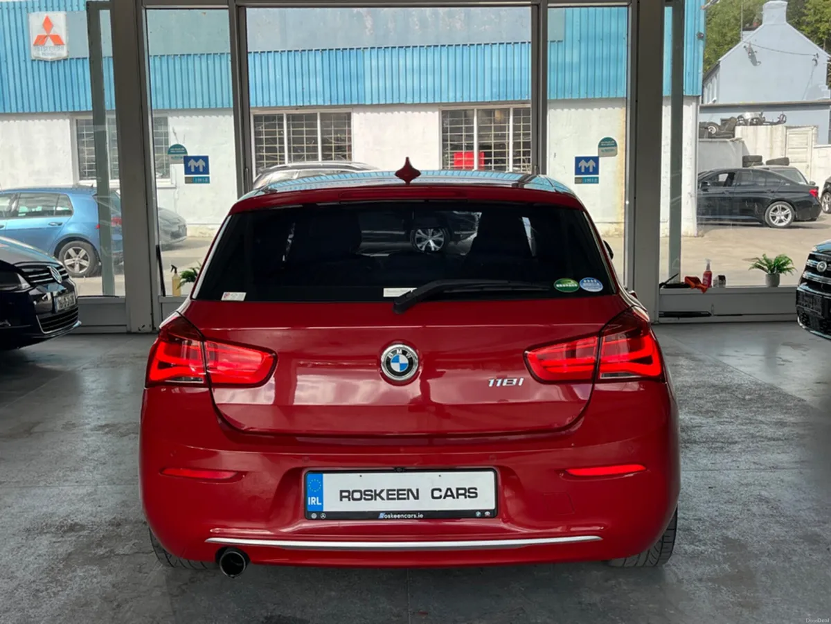 BMW 1-Series DBA-1R15 5DR - Image 4