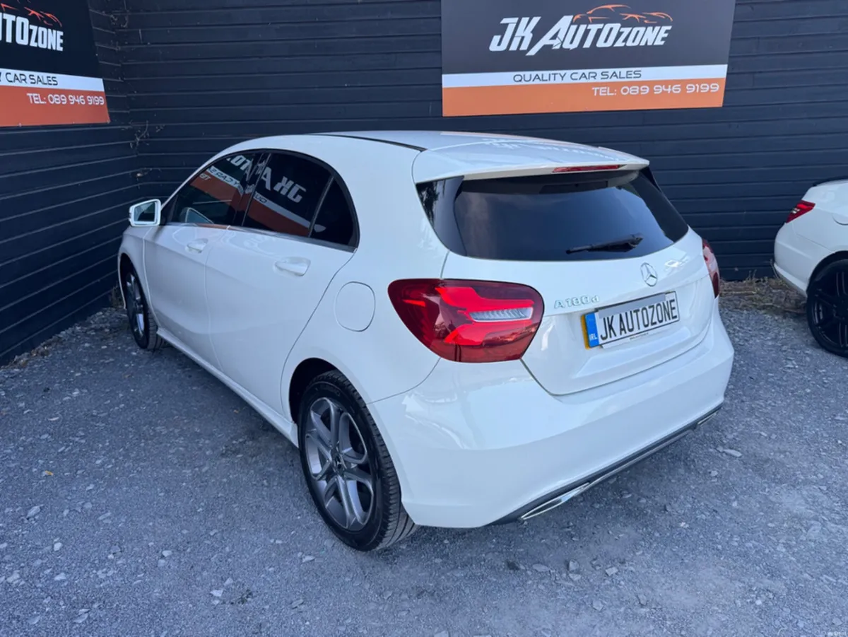 Mercedes-Benz A-Class 1.5 CLASSIC ED AUTO - Image 4