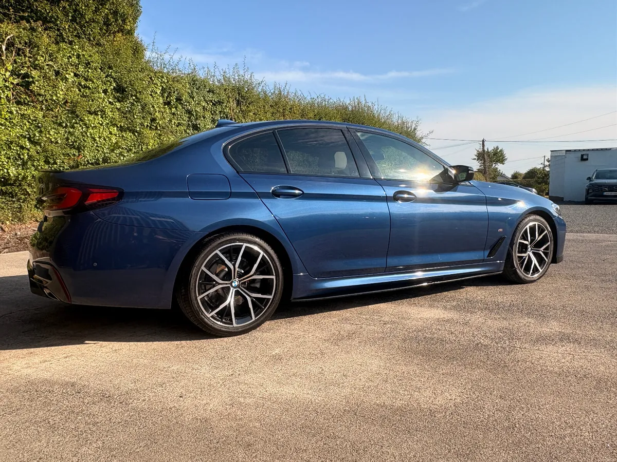 BMW 5-Series 2021 ONLY 114000KM BMW WARRANTY - Image 4