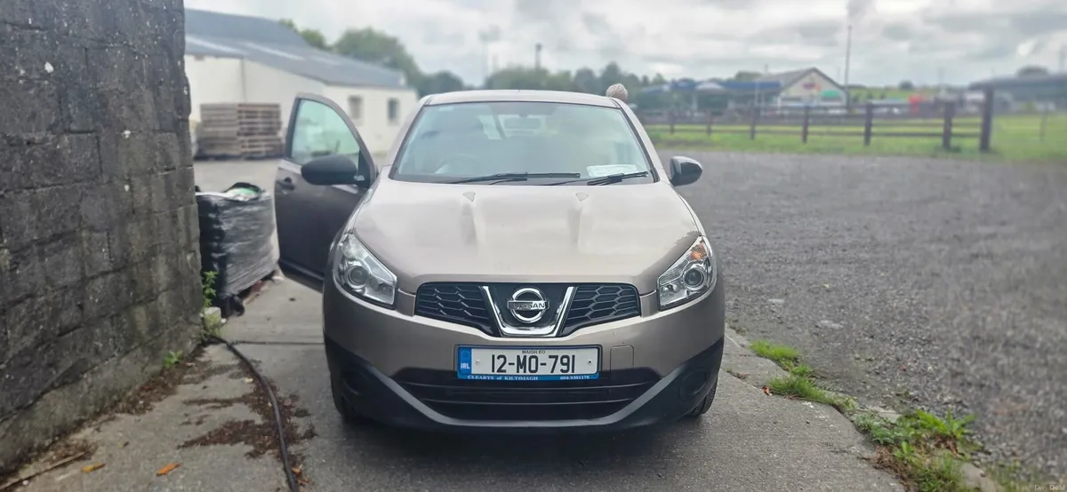 Nissan Qashqai Fresh NCT and taxed - Image 1