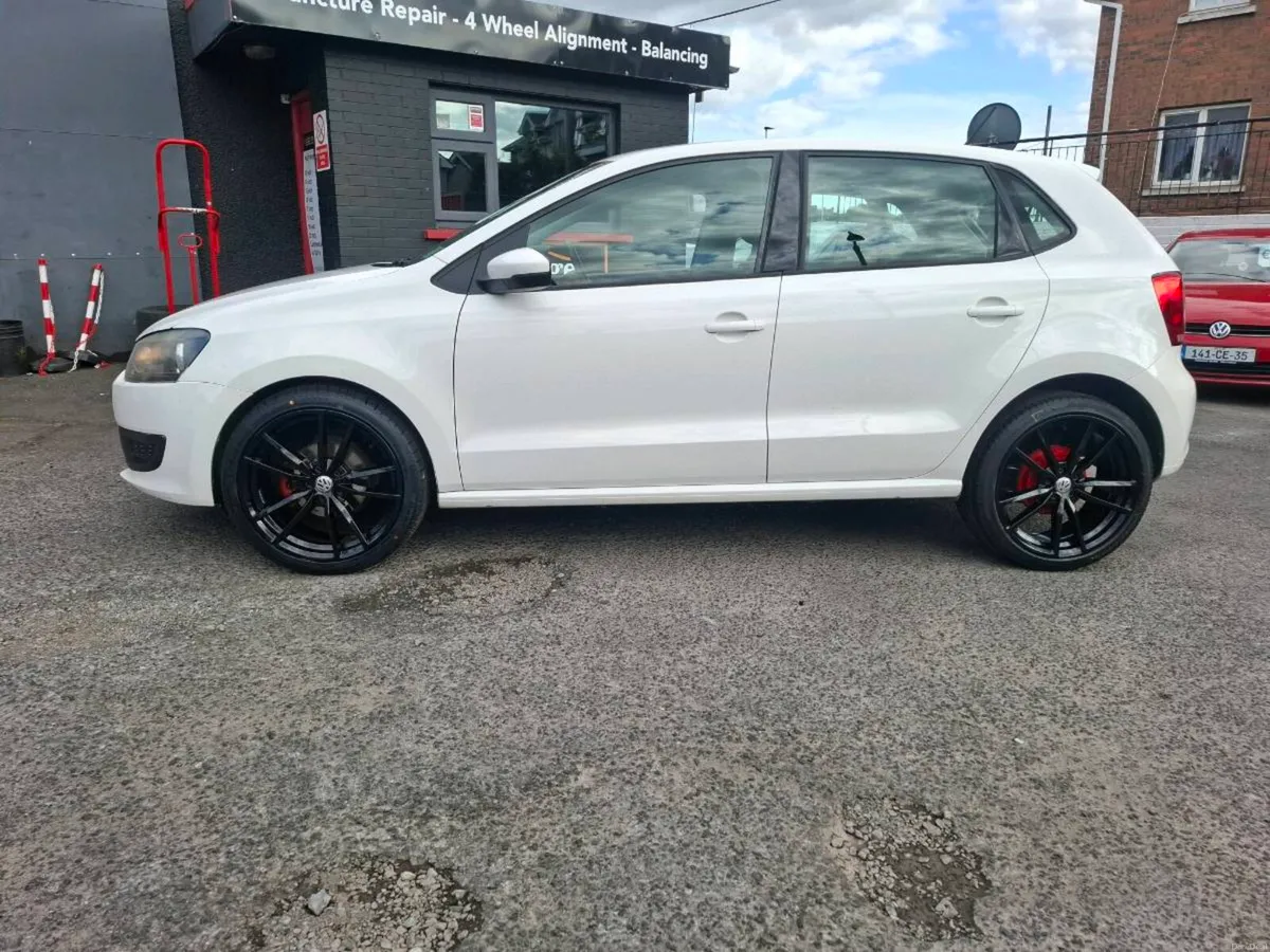 Volkswagen Polo - Image 2