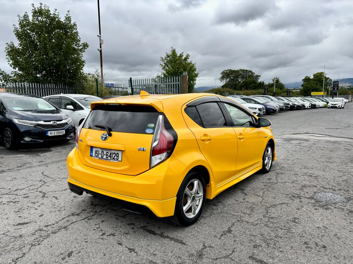 TOYOTA  AQUA  2015 1.5 HYBRID - Image 5