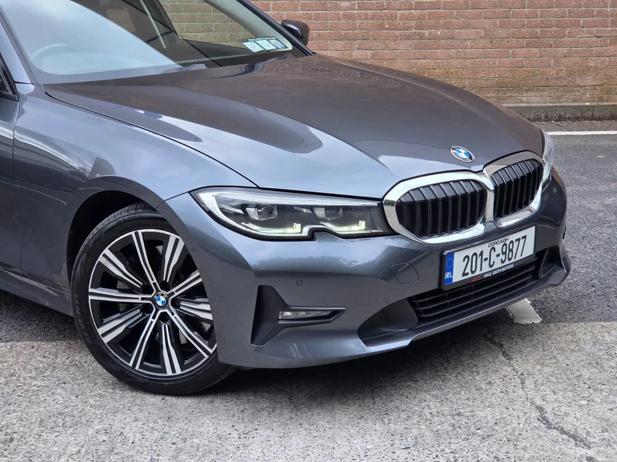 BMW 3-Series 2020 - Image 3