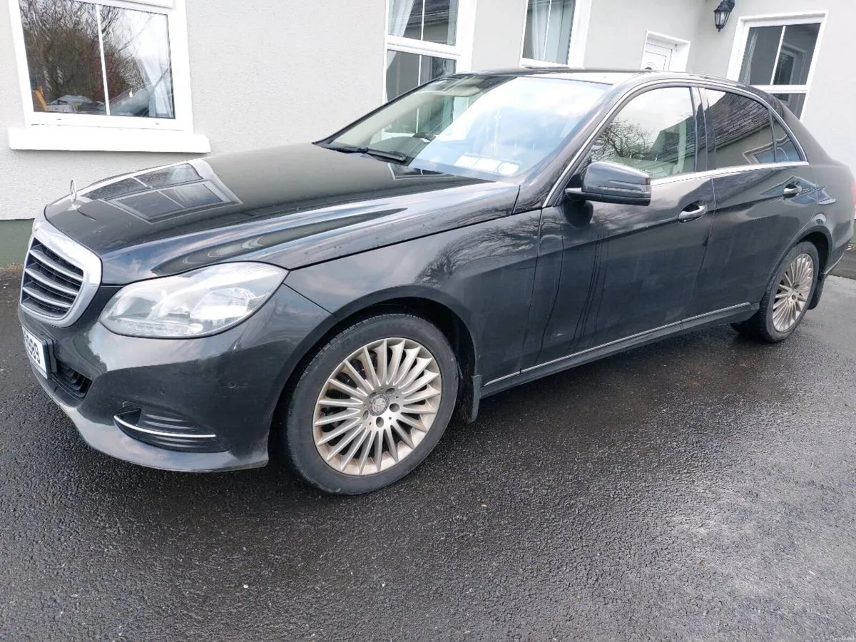 Mercedes Benz E class - Image 6